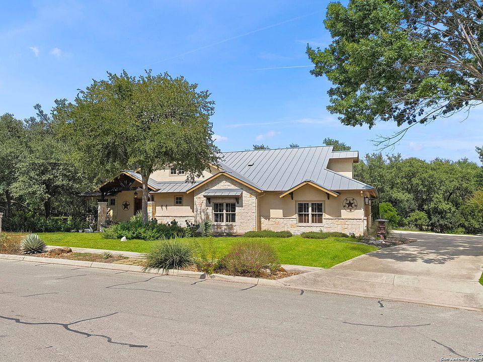 8749 phoenix, Universal City, TX 78148 | Zillow