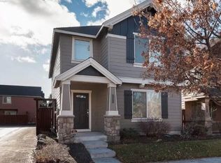 2802 NW Elm Ave, Redmond, OR 97756