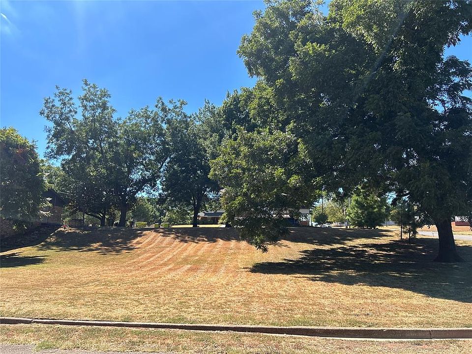 1st image of 0 N 6th Ave Lot 7