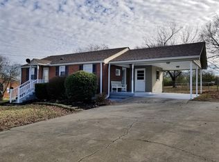 118 Cuniff Dr, Greenbrier, TN 37073