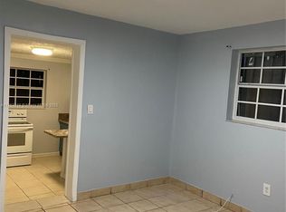 645 NW 2nd St #2, Homestead, FL 33034