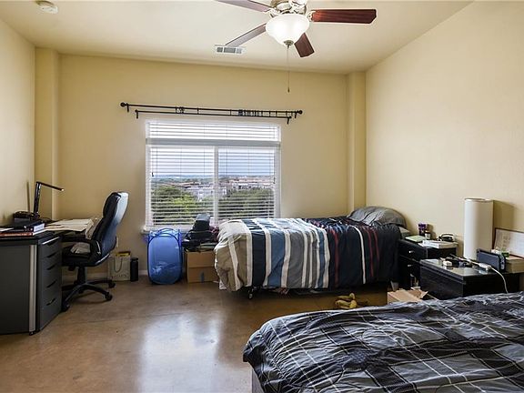 5th image of 2510 San Gabriel St #403