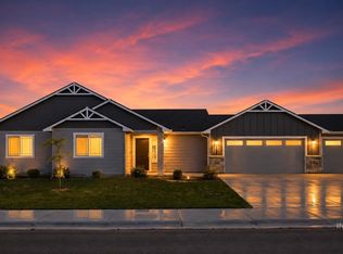 232 Stagecoach Ave, Fruitland, ID 83619