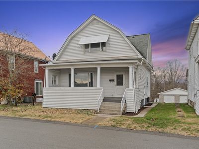 719 Park St, California, PA, 15419