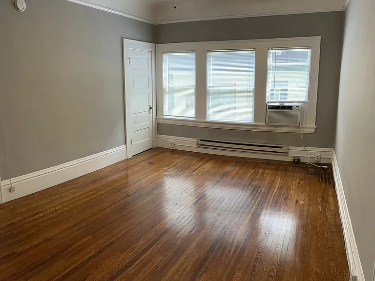 1511 G St #3 — Photo 6
