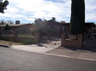 437 Calle Azulejo, Rio Rico, AZ 85648