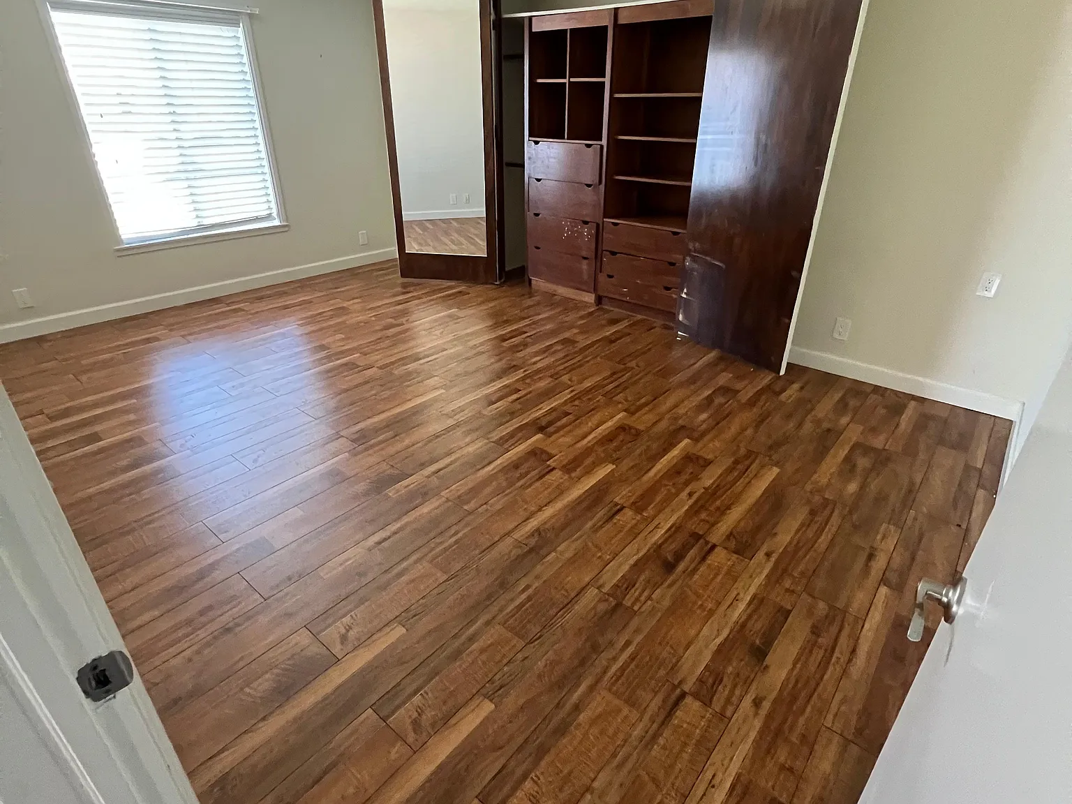 2355 Montecito Dr — Photo 3