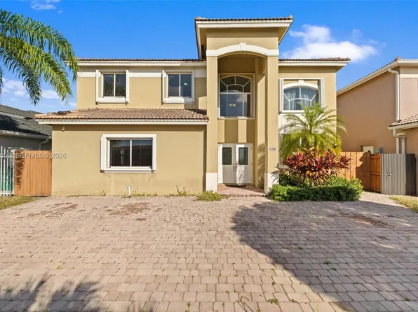 16301 SW 70th St, Miami, FL 33193