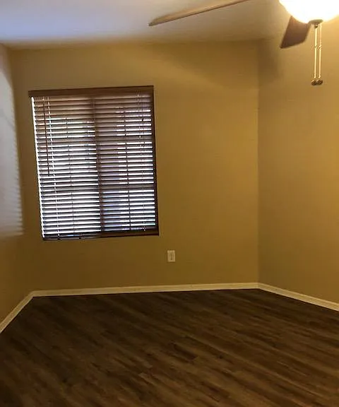 802 S 112th Ave — Photo 19