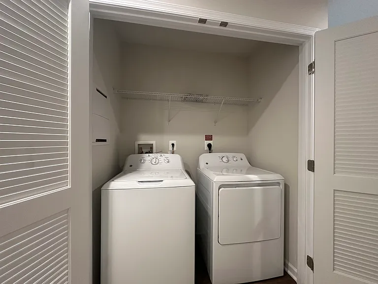 3016 Silver Birch Ln — Photo 14