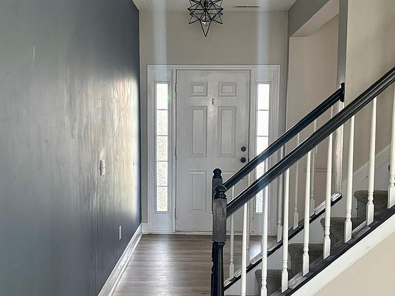 3rd image of 2018 Southwind Dr #53
