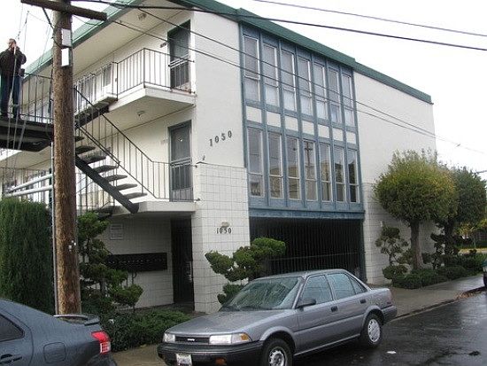 2nd image of 1050 Beech St APT 105