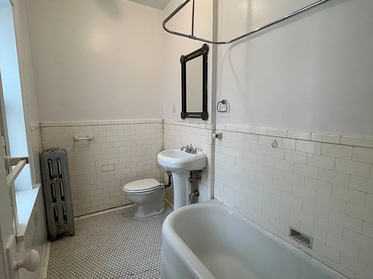 Stevens Square Apartments — Photo 116