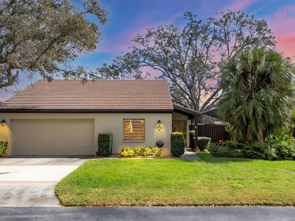 3746 GLEN OAKS MANOR DRIVE, SARASOTA, FL 34232