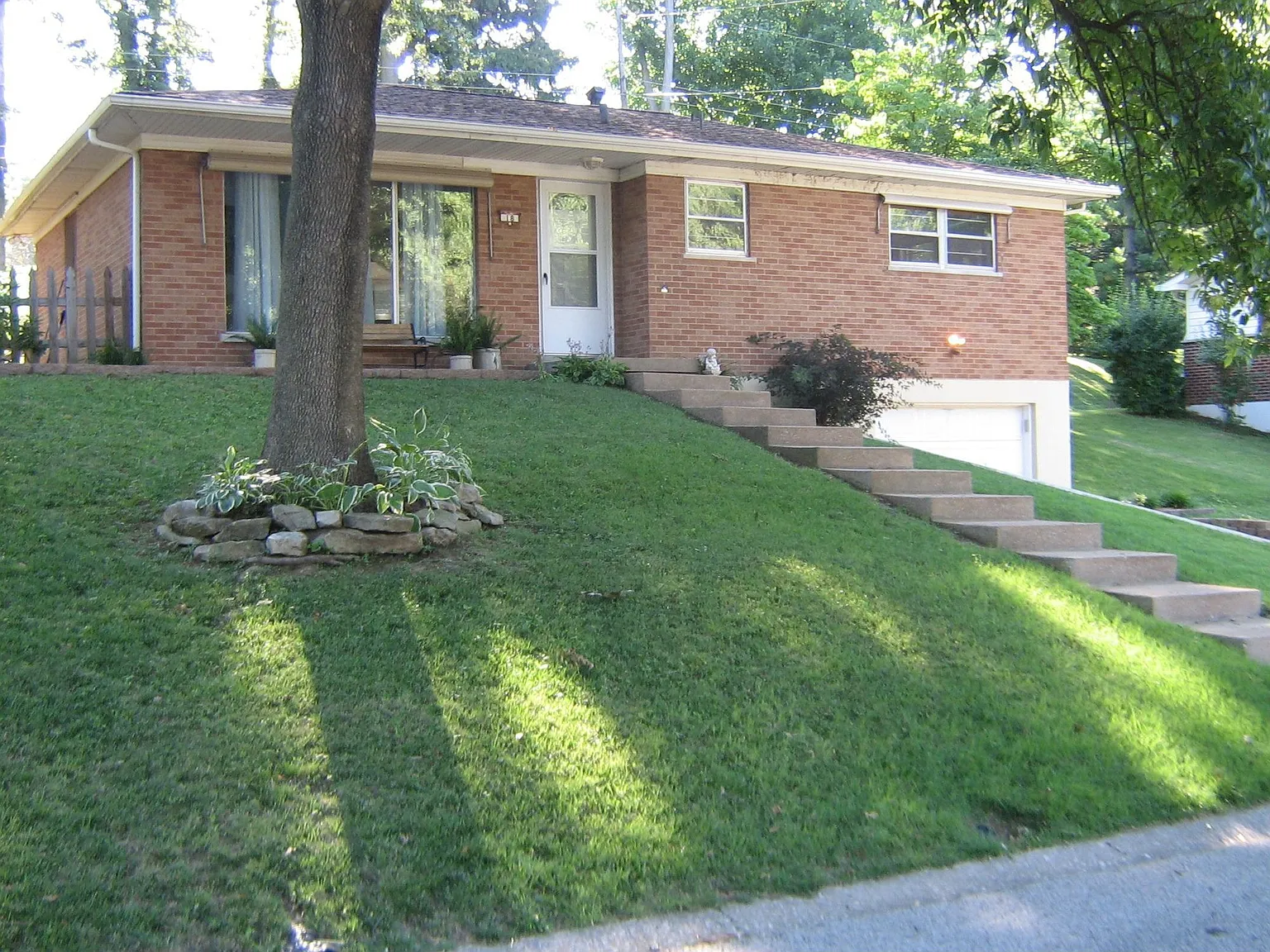 18 Whiteside Dr photo 1