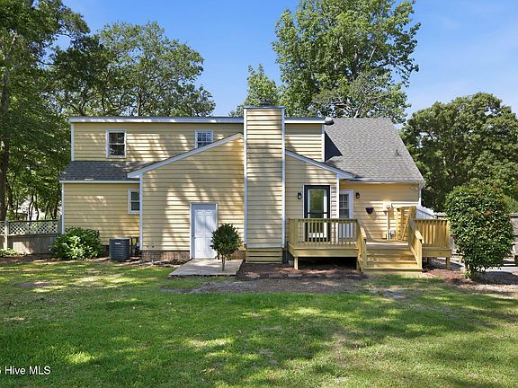 2nd image of 105 Taylor Lane
