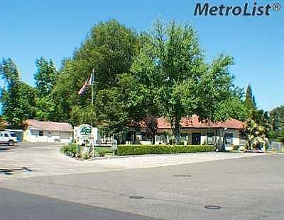 1st image of 700 Laurel Ave