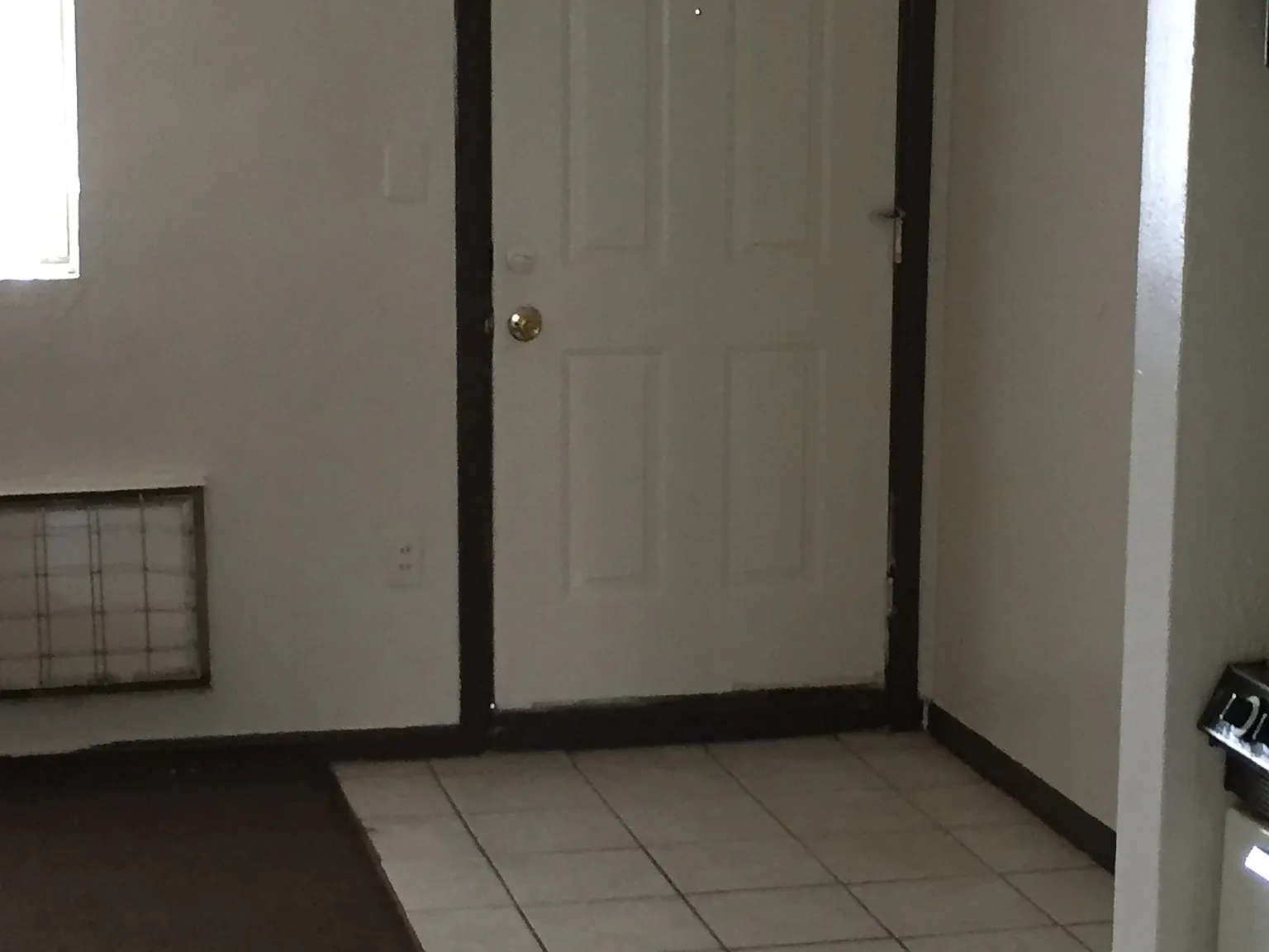 10201 Plymouth Rd — Photo 2