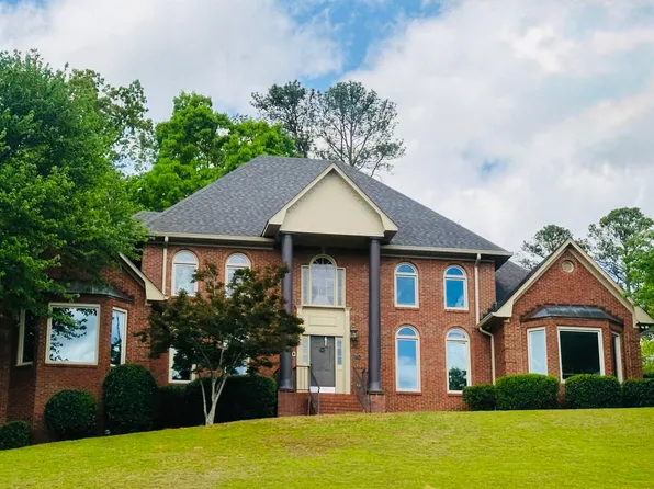 1724 Indian Creek Dr, Vestavia, AL 35243