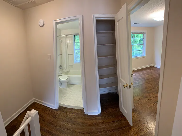 1691 Valley Ave — Photo 66