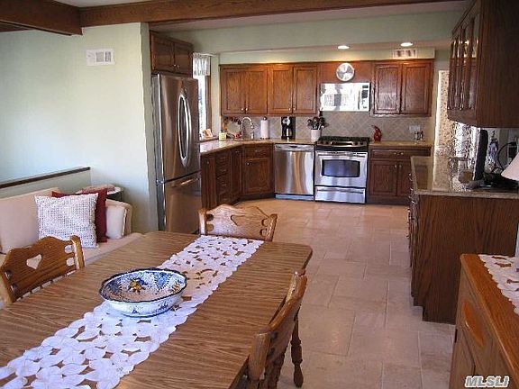 3rd image of 38 Brower Ave