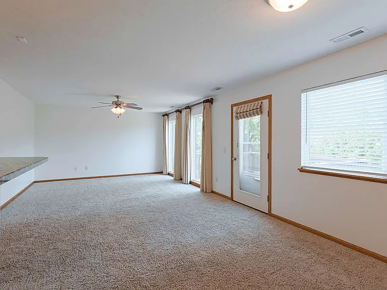 730 Norwood Dr — Photo 15