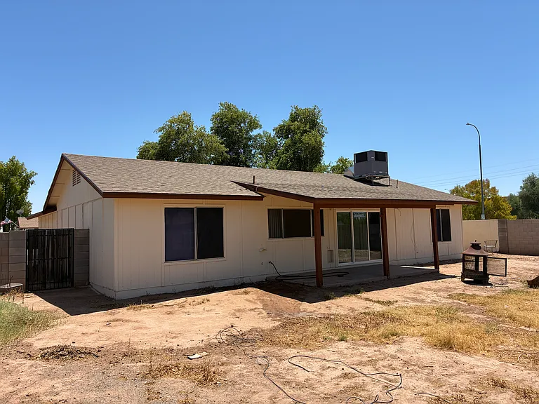 3672 W Oakland St — Photo 41
