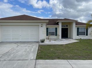 924 Highland Crest Cir, Lake Wales, FL 33853