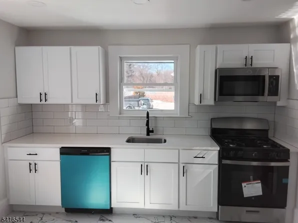 152 Mountain Ave, Springfield, NJ 07081