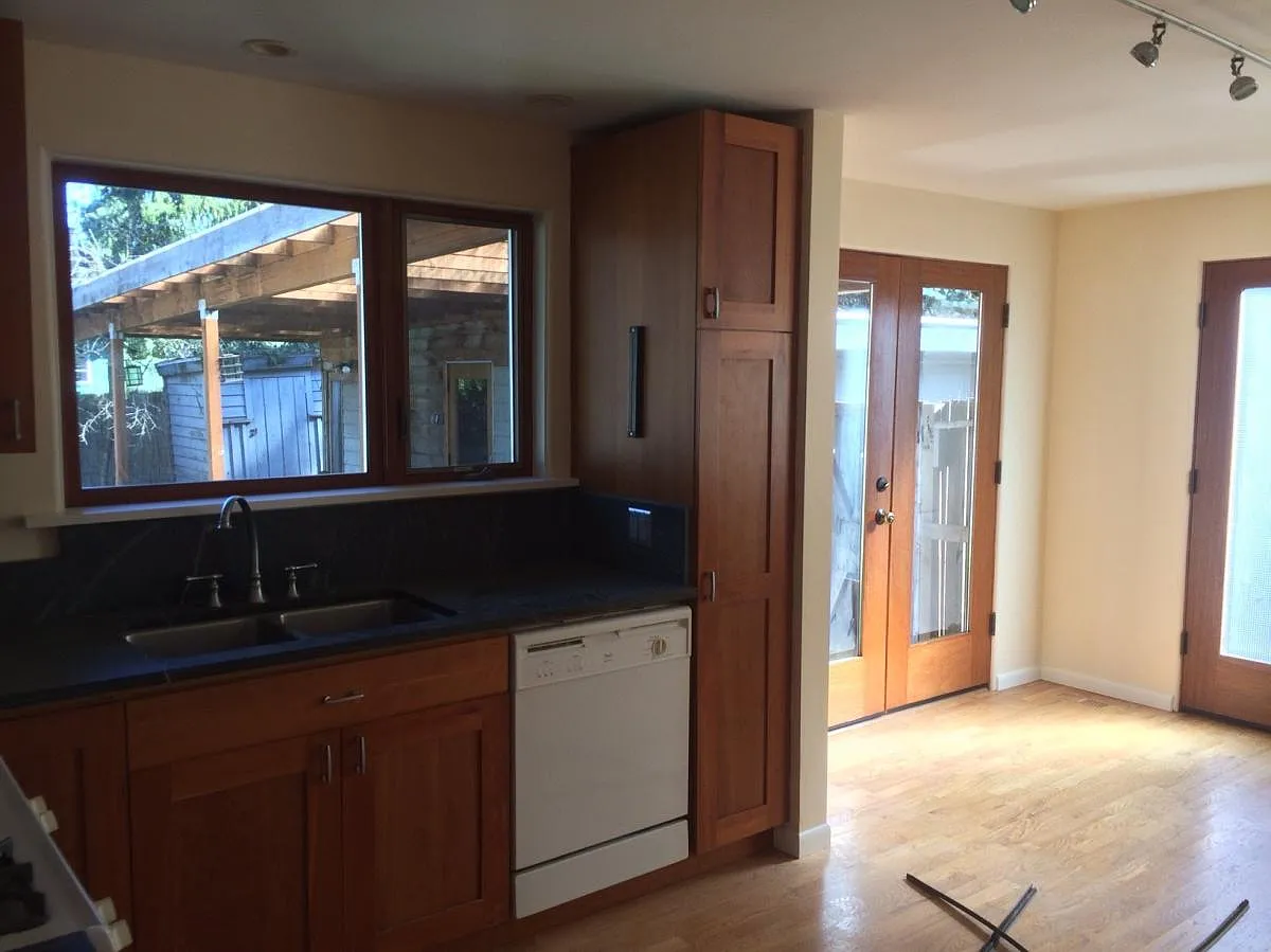 2 bed, 950 sqft, $2,775 — Photo 4