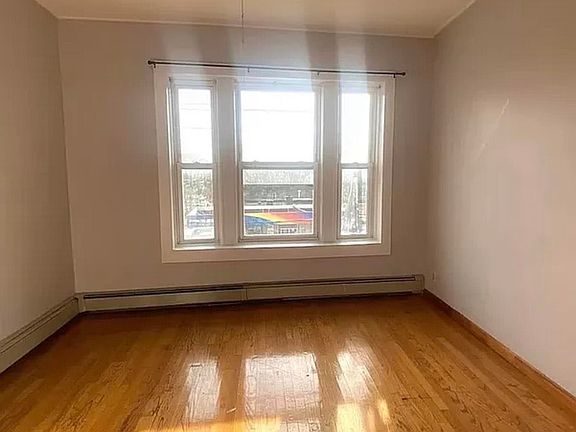 5th image of 52 Broadway APT 7