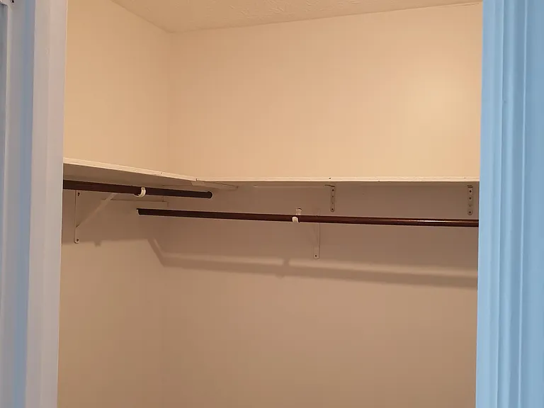 1376 Heritage Glen Dr — Photo 22