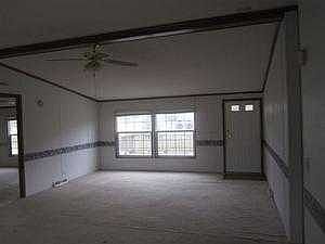 3rd image of 180 Daniel Ln