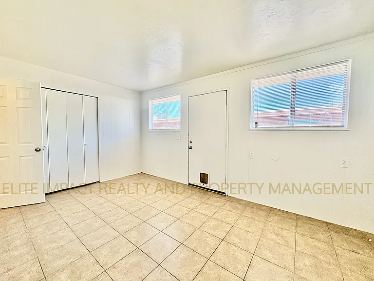 2466 N Treat Ave #1 — Photo 5