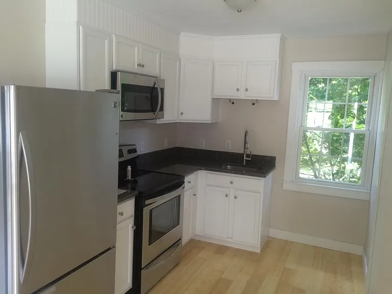 15 Crescent St #15A — Photo 9
