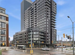 1 Victoria St S #1902, Kitchener, ON N2G 0B5