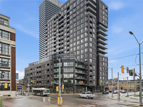 1 Victoria St S #1902, Kitchener, ON N2G 0B5