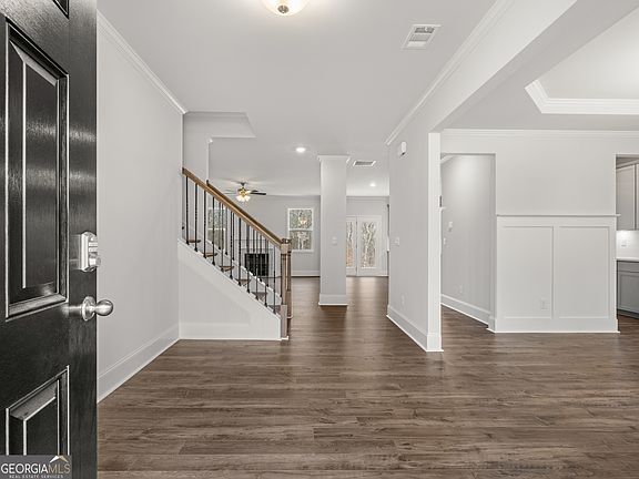 2nd image of 4055 Haven Way