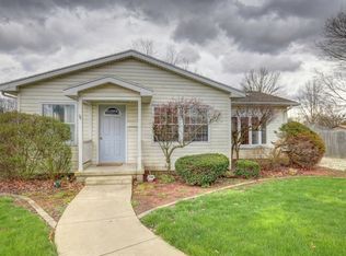 304 E 10th St, Georgetown, IL 61846