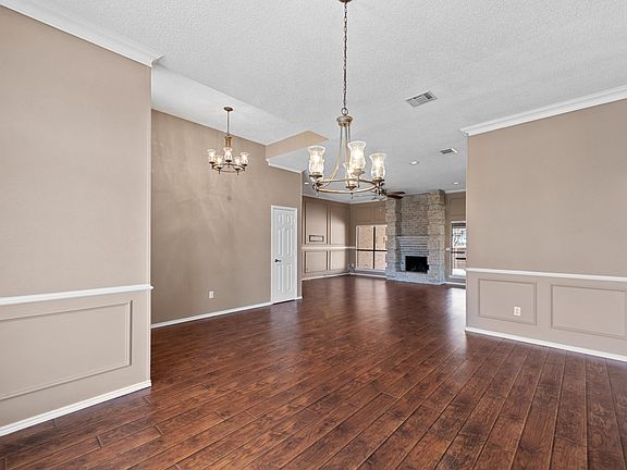 5th image of 7349 Plumwood Dr