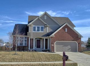 9490 Mission Dr, Plain City, OH 43064