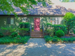 1614 Wilton Creek Rd, Hartfield, VA 23071