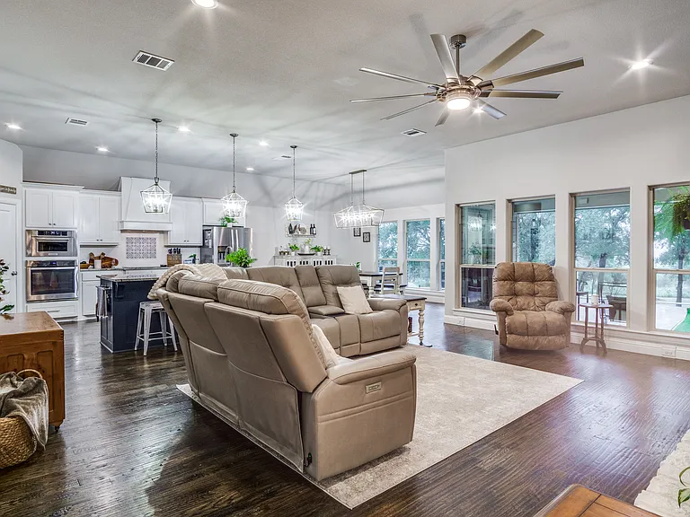 1188 Riverwood Trl — Photo 4