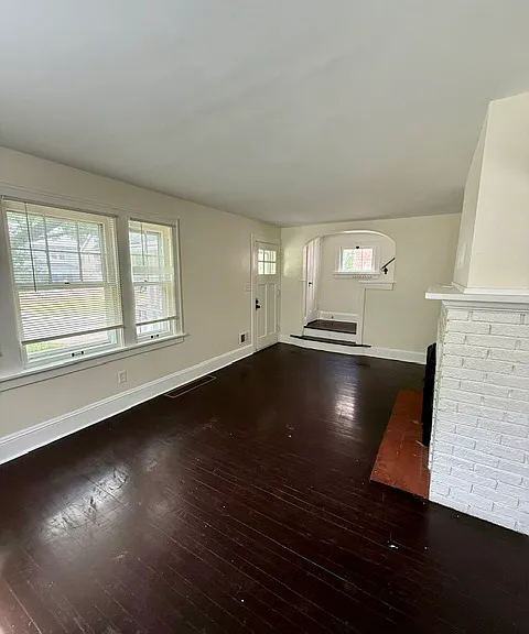3370 Lownesdale Rd — Photo 8