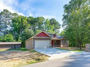 105 W Mockingbird Ln, Sheridan, AR 72150