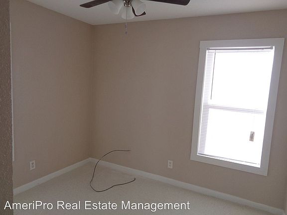 3rd image of 5301 Questa Dr