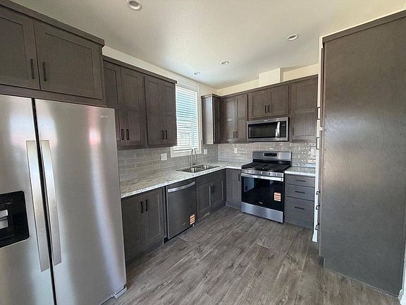 5th image of 6631 Fox Ave