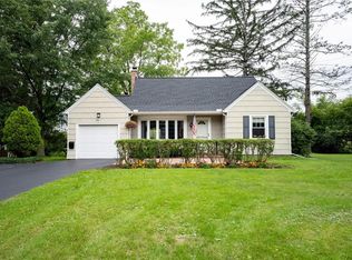 20 Rowley Dr, Rochester, NY 14624