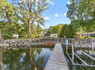 424 N Shore Rd, Isle La Motte, VT 05463