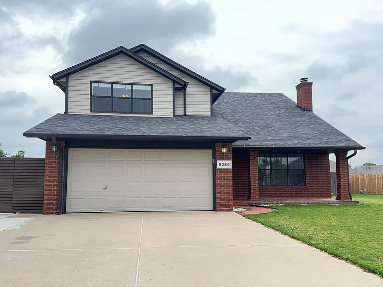 9301 Maypark Cir — Photo 5